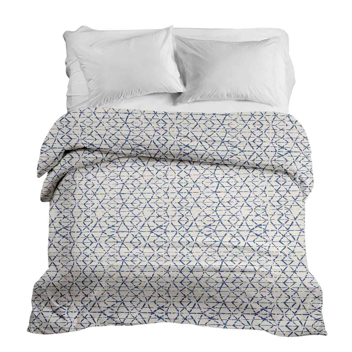 Original Therapiedecke - Baumwollbezug Weiß mit zarten blauen Formen