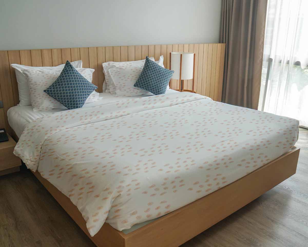 Original Therapiedecke - Baumwoll Bettwäsche Set mit orangenen Punkten