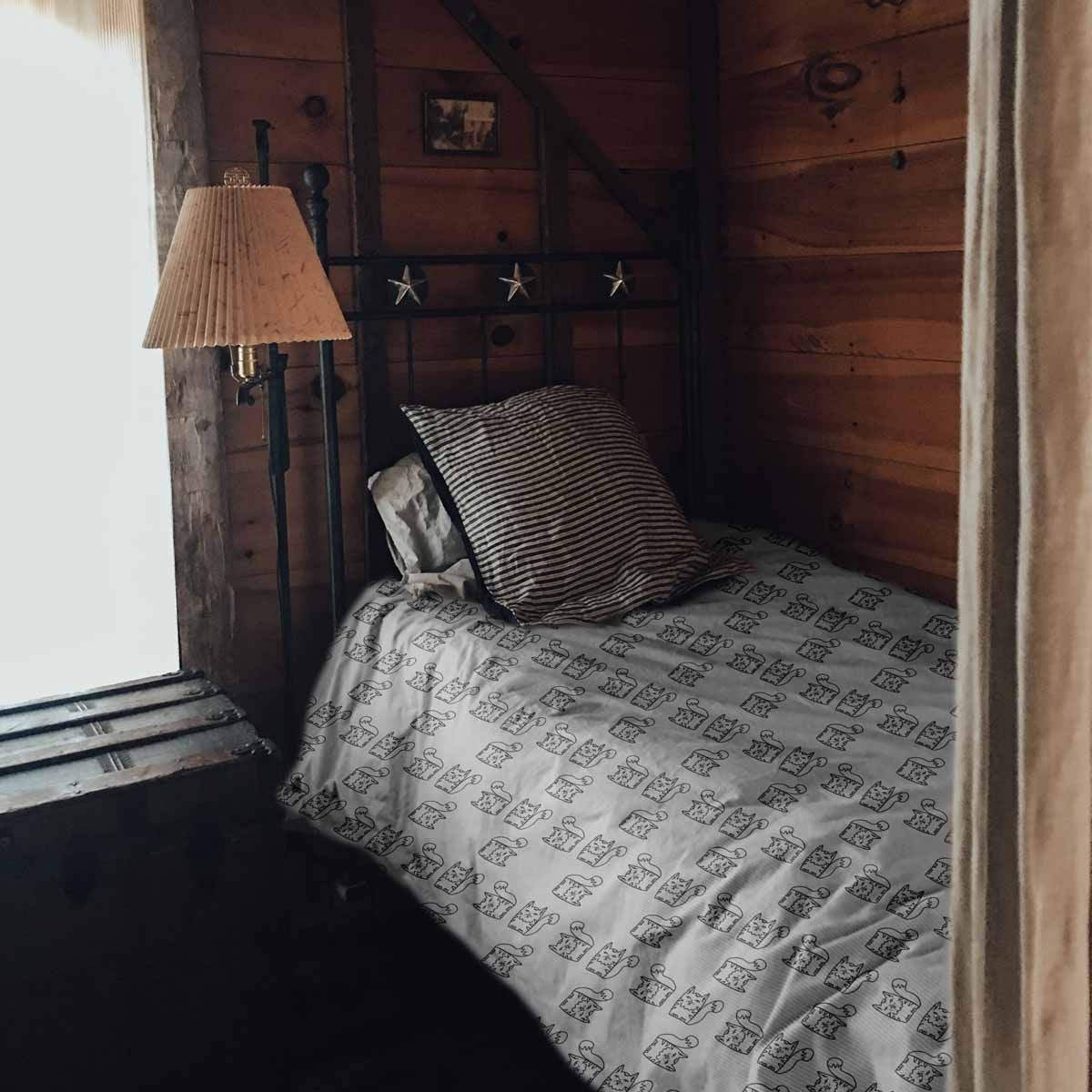 Original Therapiedecke - Baumwoll Bettwäsche Set Weiß mit Kater