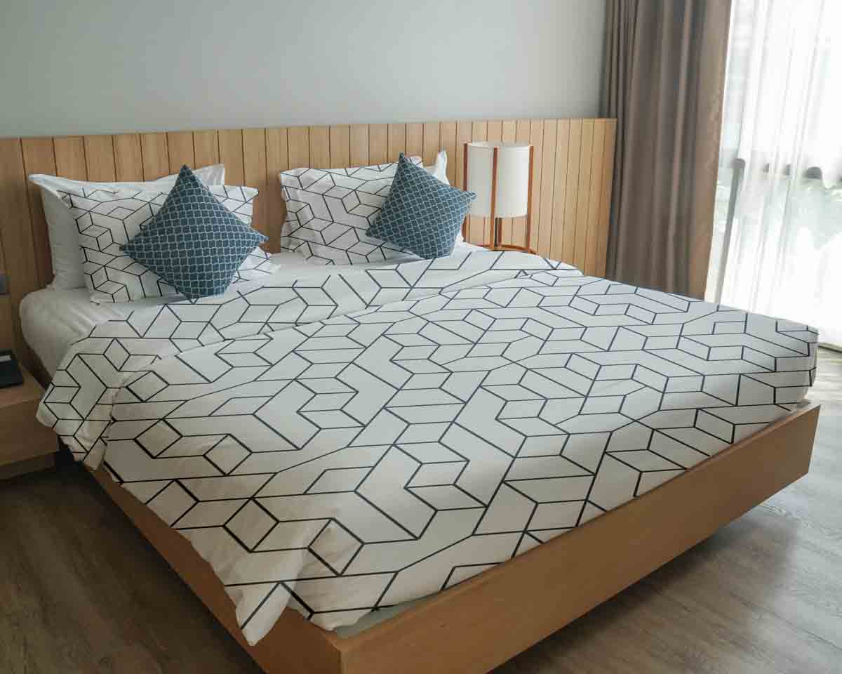 Original Therapiedecke - Baumwollbezug Weiß mit schwarzen Muster