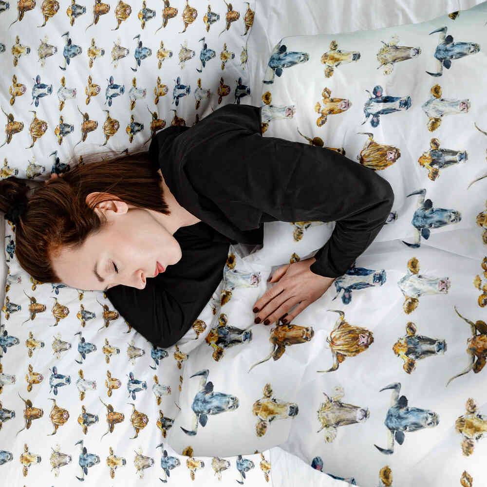 Original Therapiedecke - Baumwoll Bettwäsche Set Weiß mit Stierköpfen