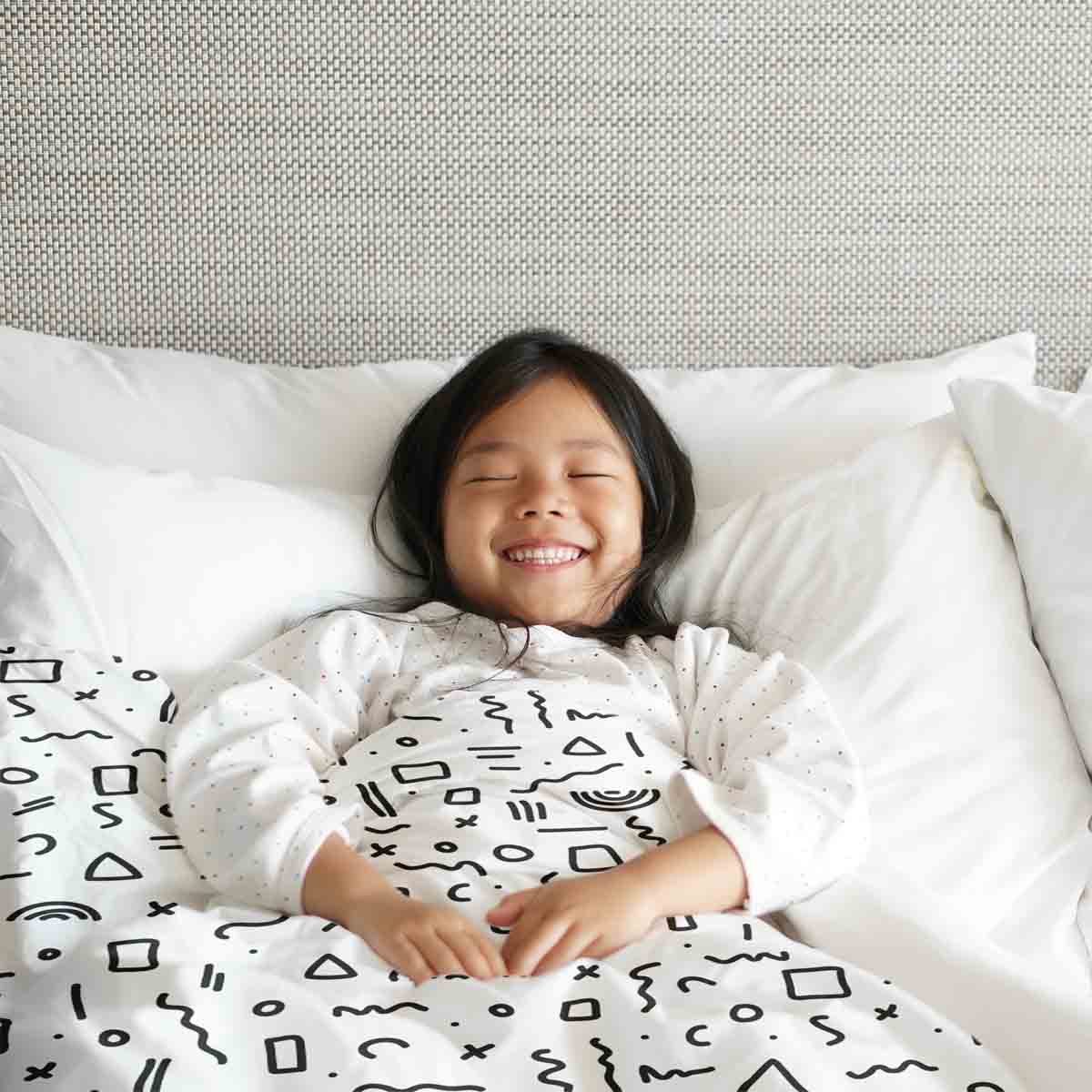 Original Therapiedecke - Baumwollbezug Weiß mit Formen in Schwarz