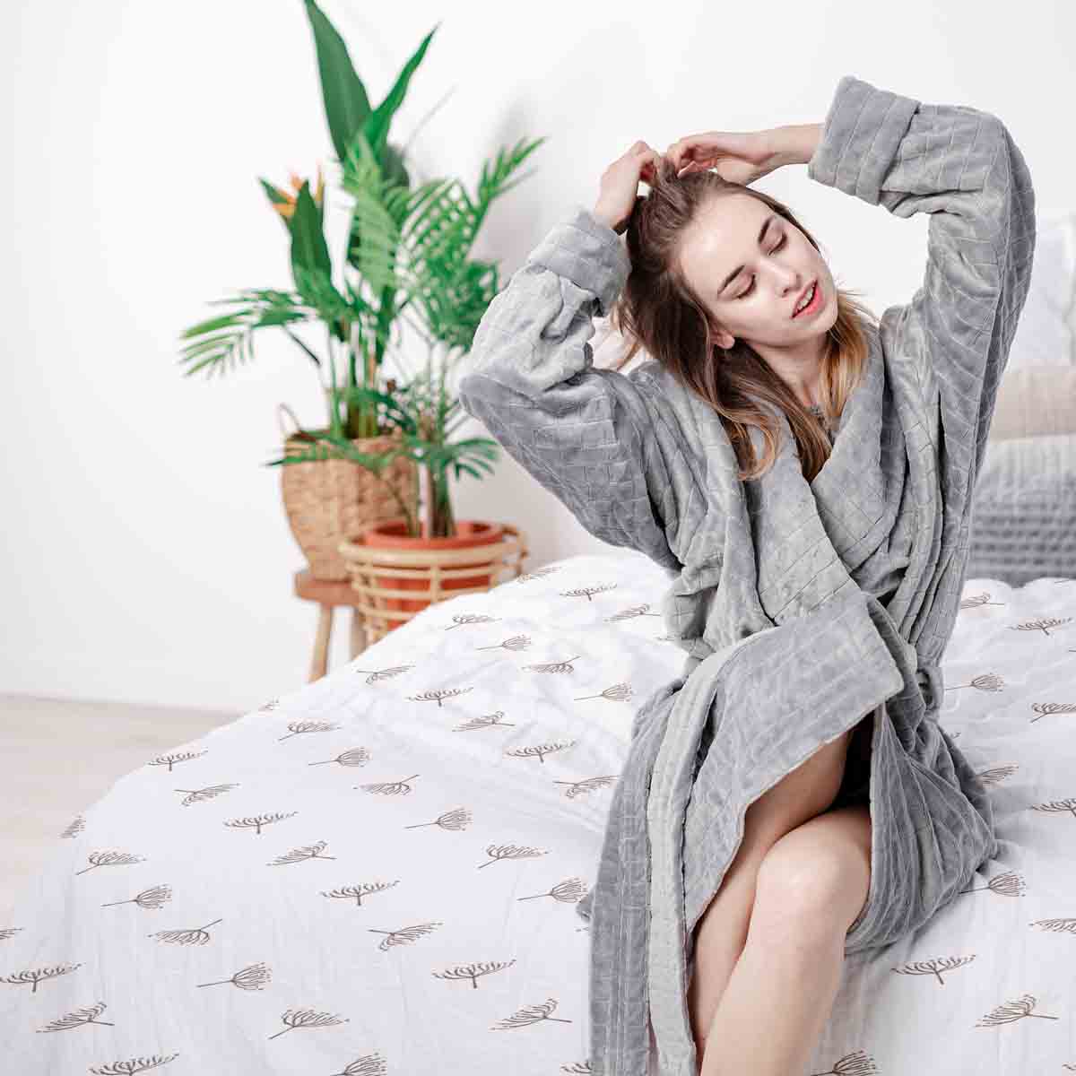 Original Therapiedecke - Baumwollbezug Weiß mit kleinen Mistelzweigen