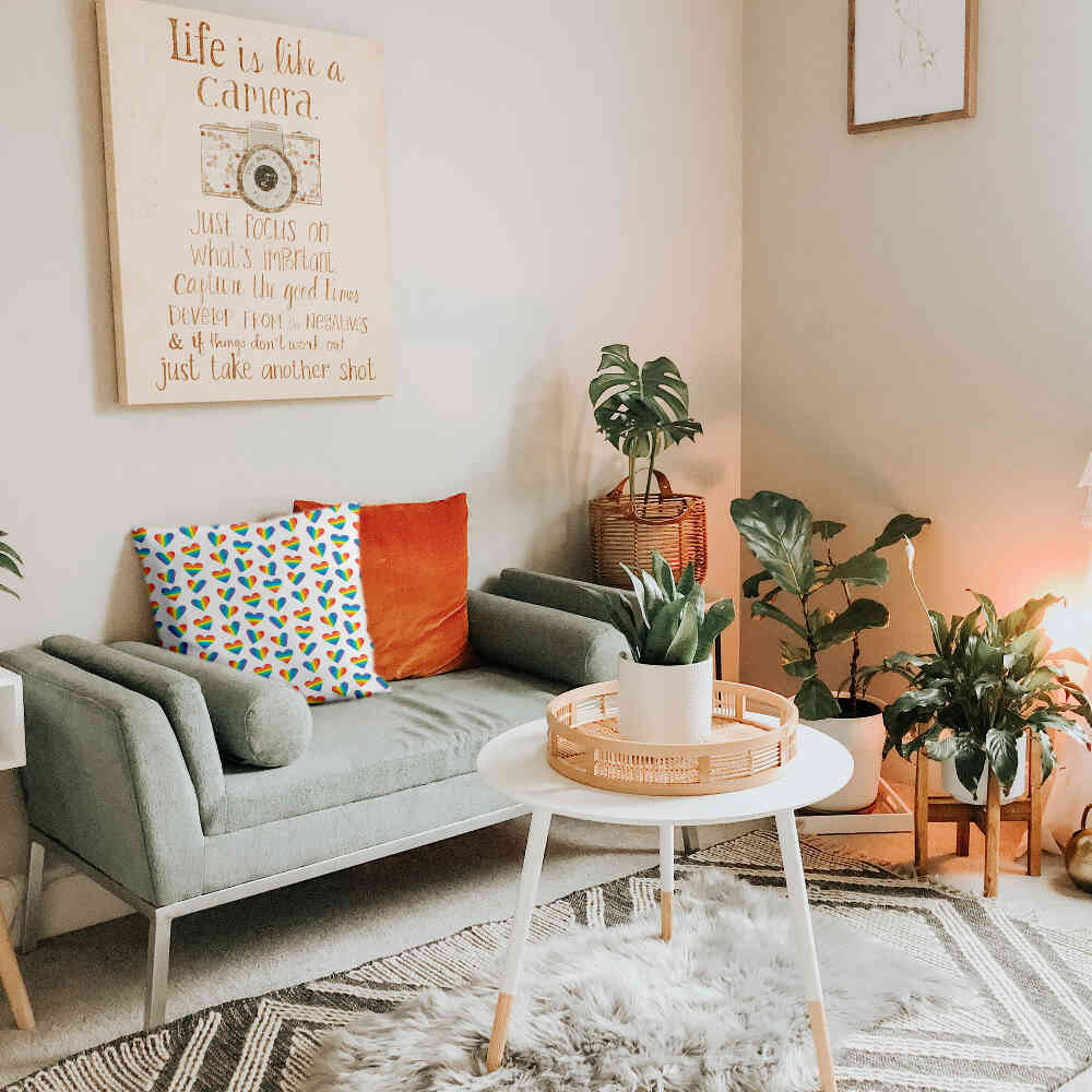 Gesundheitskissen LOVE IS LOVE