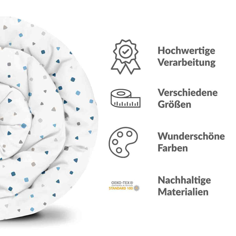 Therapiedecken Baumwollbezug Weiß mit kleinen blauen Formen