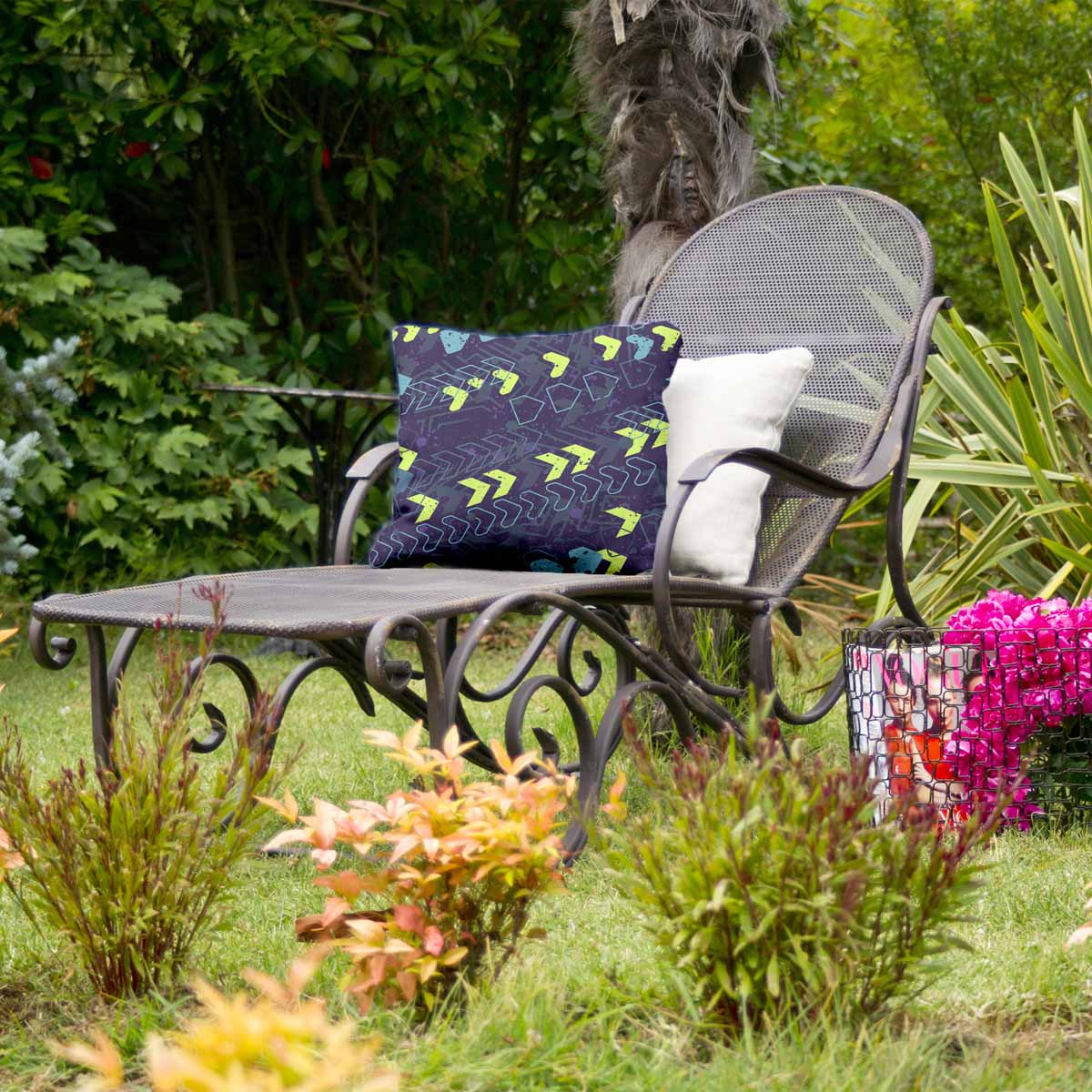 Gesundheitskissen Dunkelblau mit Pfeilen