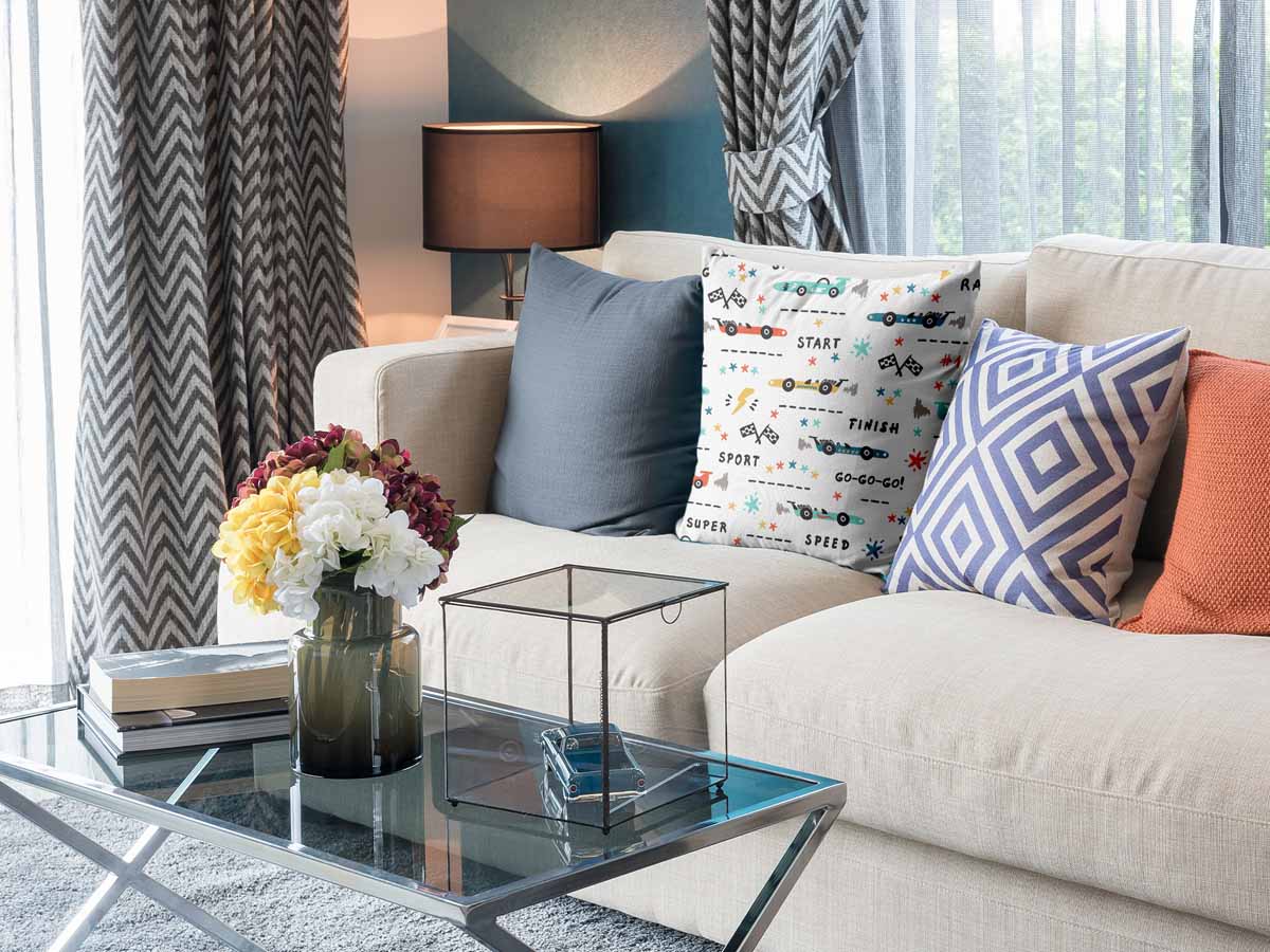 Gesundheitskissen Weiß mit Rennautos