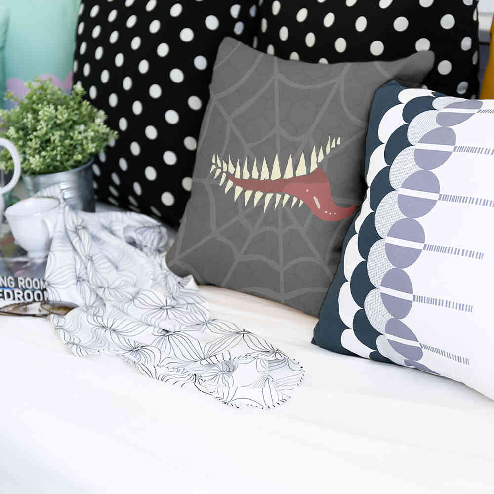 Gesundheitskissen Grau Spinnennetz