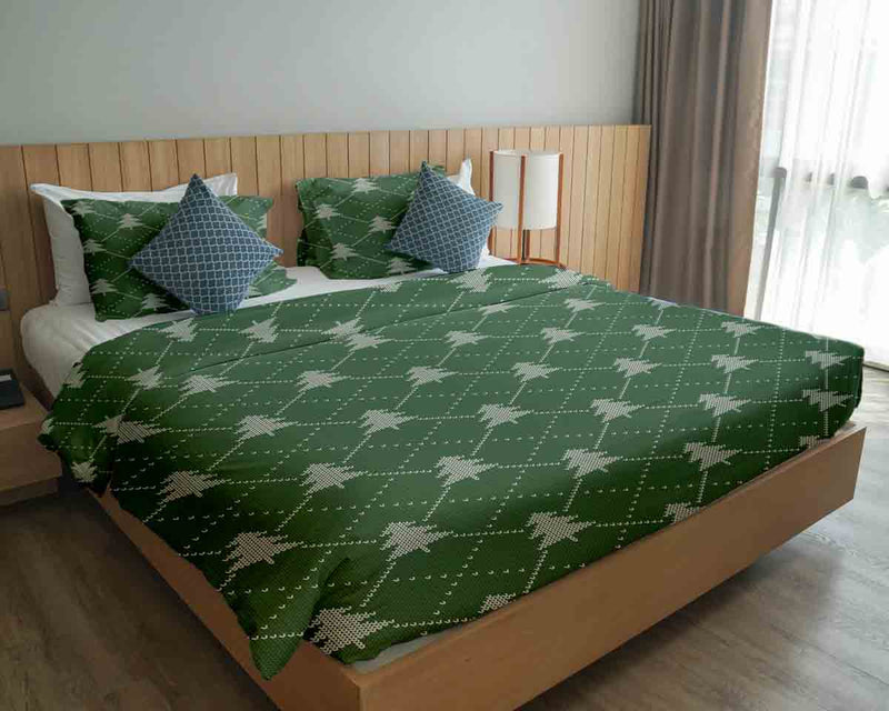 Therapiedecken Bettwäschen Set Grün mit Tannenbäumen
