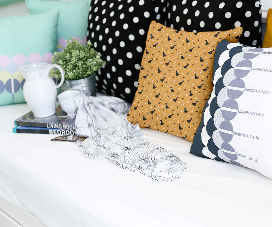 Gesundheitskissen Orange mit Potter's Besen