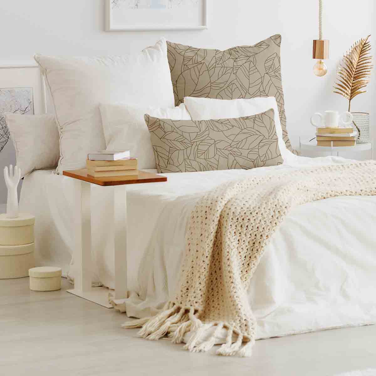 Gesundheitskissen Beige mit Blattform Schwarz