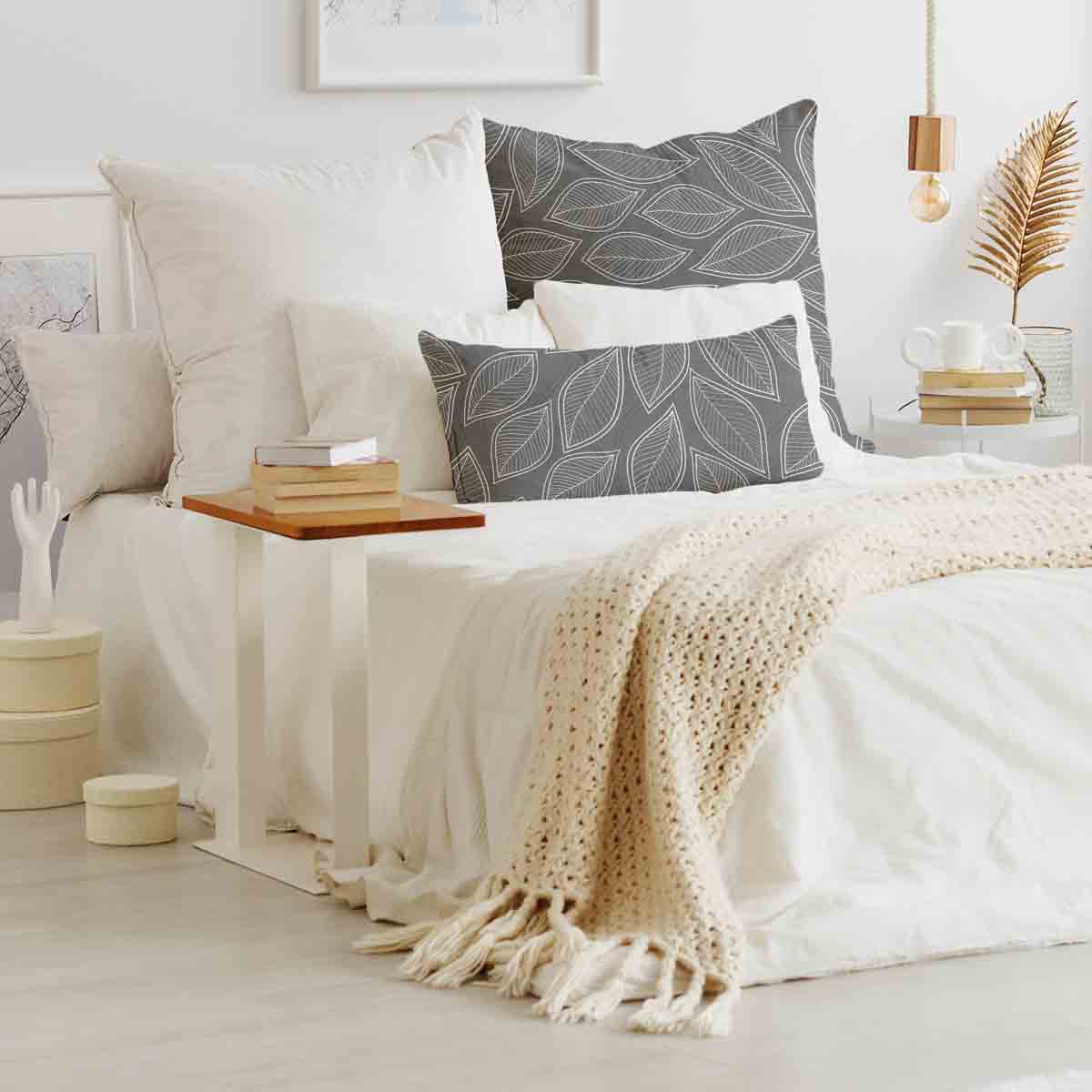 Gesundheitskissen Grau mit weißen Palmblättern