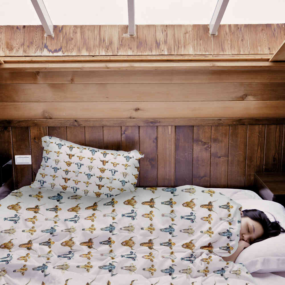 Original Therapiedecke - Baumwoll Bettwäsche Set Weiß mit Stierköpfen