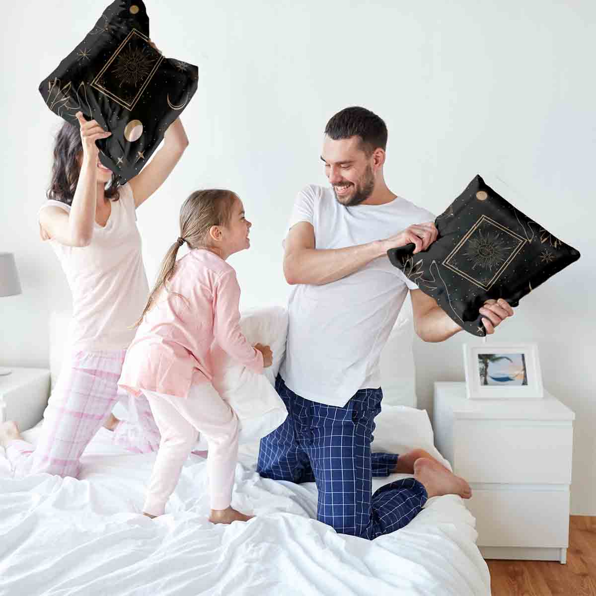 Gesundheitskissen Schwarz mit Sonne, Mond und Sterne