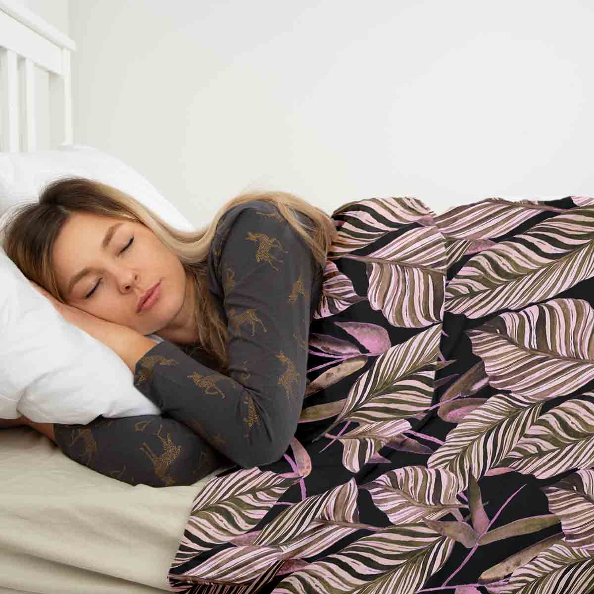 Original Therapiedecke - Baumwoll Bettwäsche Set Schwarz mit lila Blättern