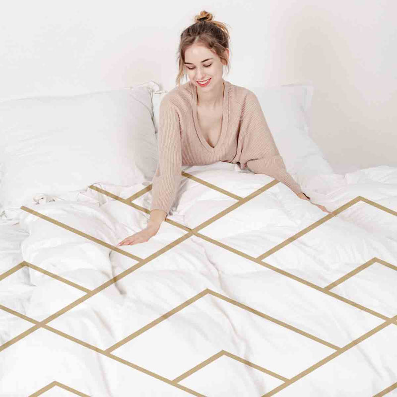 Therapiedecken Bettwäschen Set mit goldenem Streifenmuster
